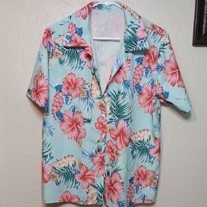 🧡NWOT, Floral Hawaiian Shirt for  Ladies